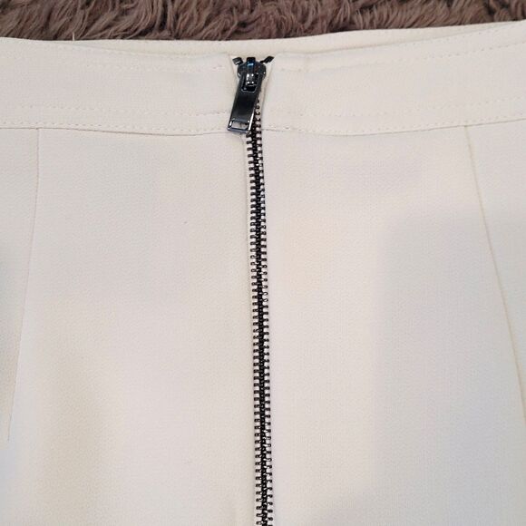 TOPSHOP Snap & Zip Midi Sz 6 Cream Moto Skirt Work Career Luxury Designer Slit - Picture 10 of 10
